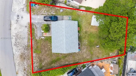 555 Harem Avenue Opa-Locka FL 33054