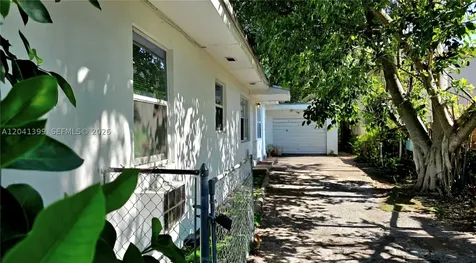 241 NW 32nd Street Miami FL 33127