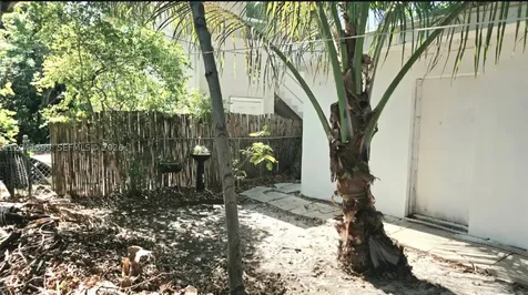 241 NW 32nd Street Miami FL 33127