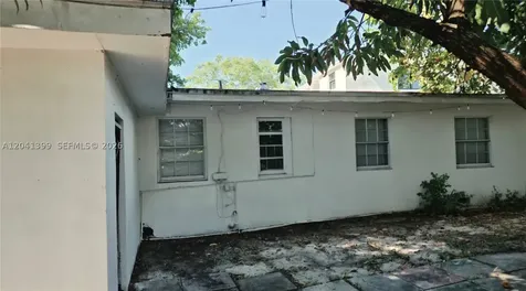 241 NW 32nd Street Miami FL 33127