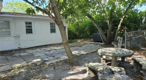 241 NW 32nd Street Miami FL 33127