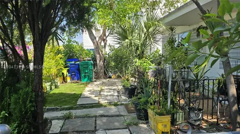 241 NW 32nd Street Miami FL 33127