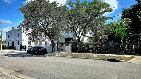 241 NW 32nd Street Miami FL 33127