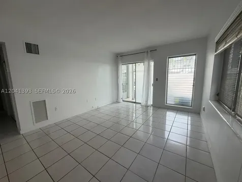 641 Espanola Way Miami Beach FL 33139