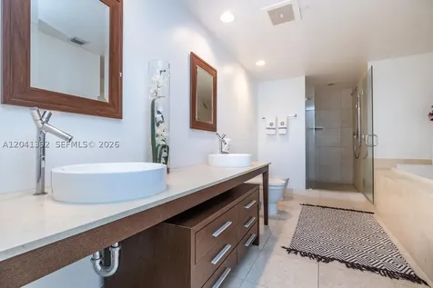 475 Brickell Avenue Miami FL 33131