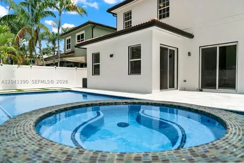 3040 SW 44th Court Dania Beach FL 33312