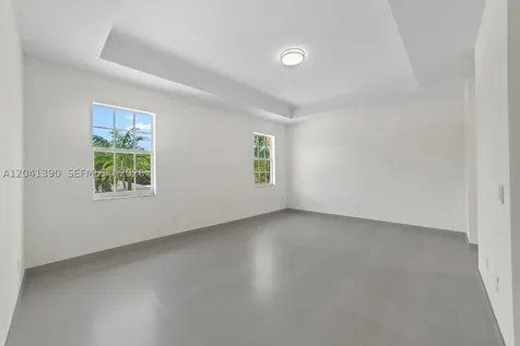3040 SW 44th Court Dania Beach FL 33312