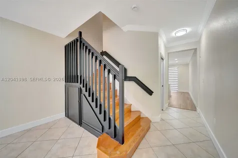 17620 NW 73rd Avenue Hialeah FL 33015