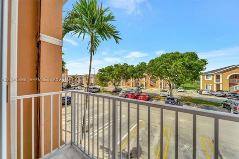 17620 NW 73rd Avenue Hialeah FL 33015