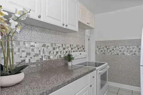 2024 NE 174th Street North Miami Beach FL 33162