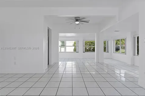 2024 NE 174th Street North Miami Beach FL 33162