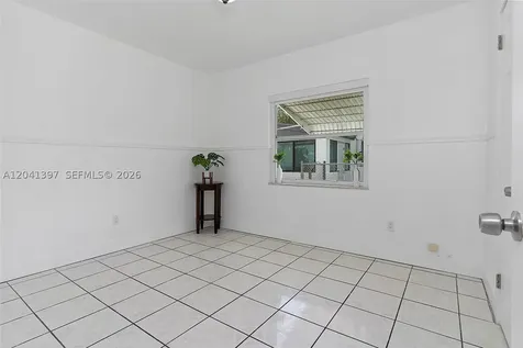 2024 NE 174th Street North Miami Beach FL 33162