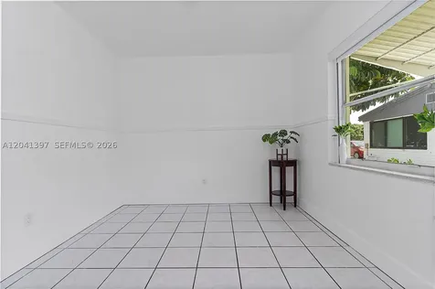 2024 NE 174th Street North Miami Beach FL 33162