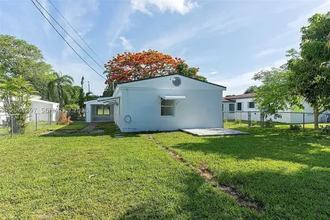 2024 NE 174th Street North Miami Beach FL 33162