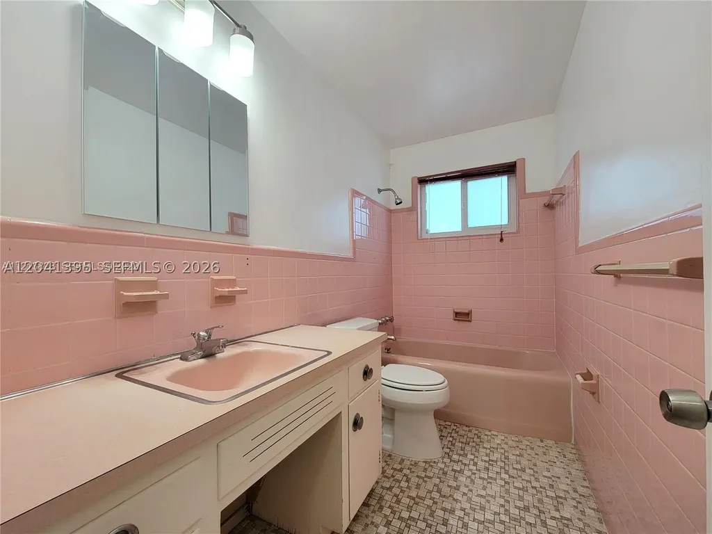 5721 Jefferson Street Hollywood FL 33023