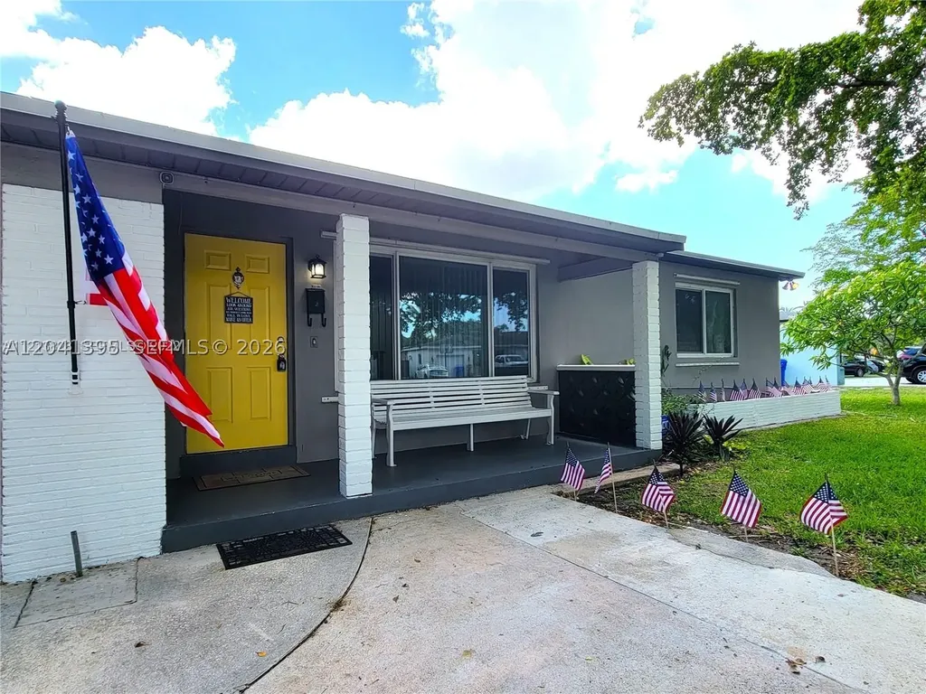 5721 Jefferson Street Hollywood FL 33023