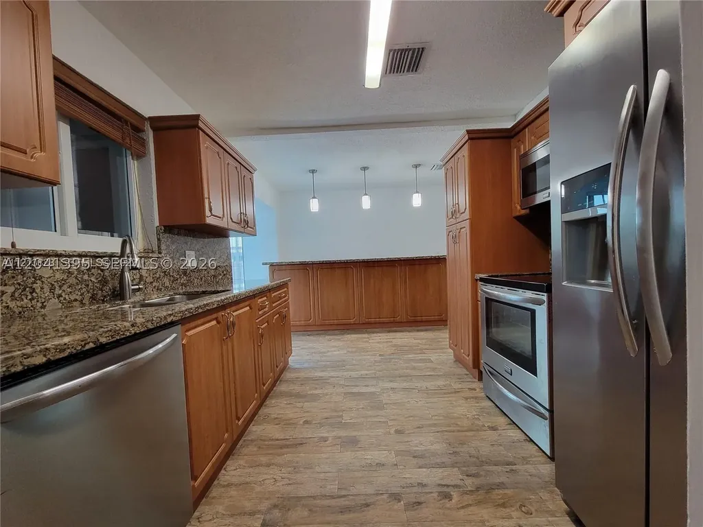 5721 Jefferson Street Hollywood FL 33023