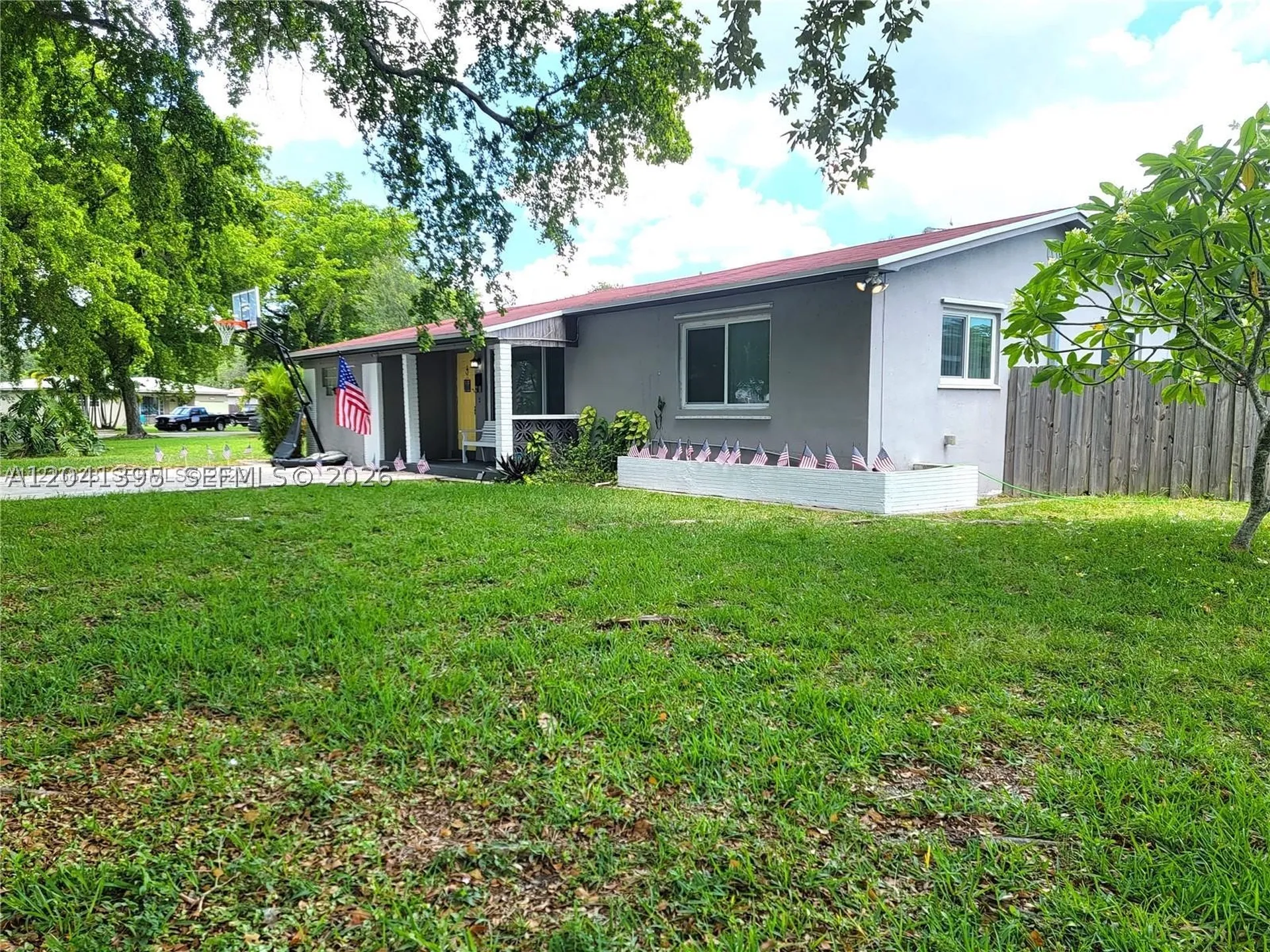 5721 Jefferson Street Hollywood FL 33023