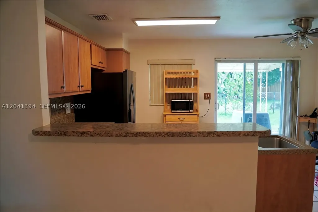 6701 Harding Street Hollywood FL 33024