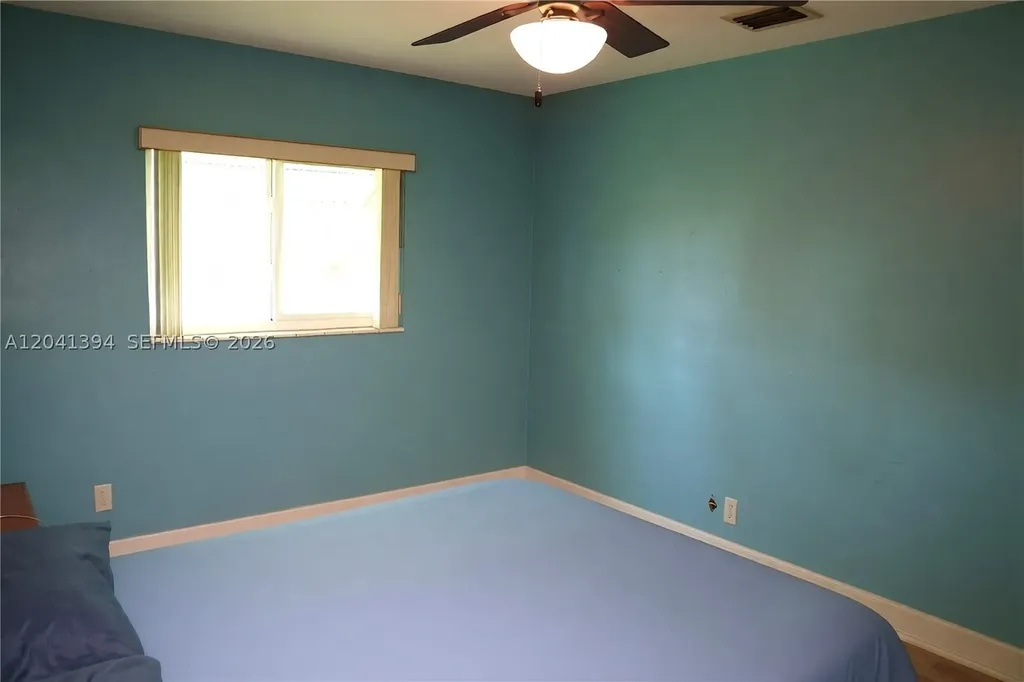 6701 Harding Street Hollywood FL 33024
