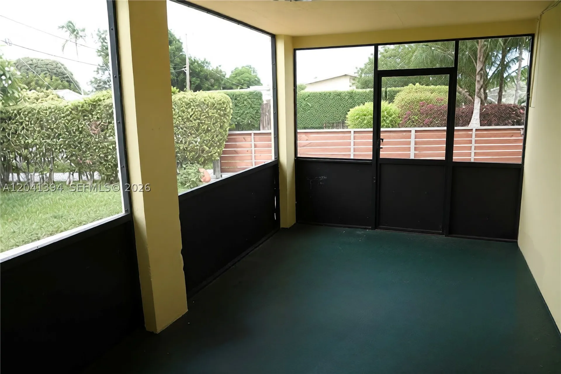 6701 Harding Street Hollywood FL 33024