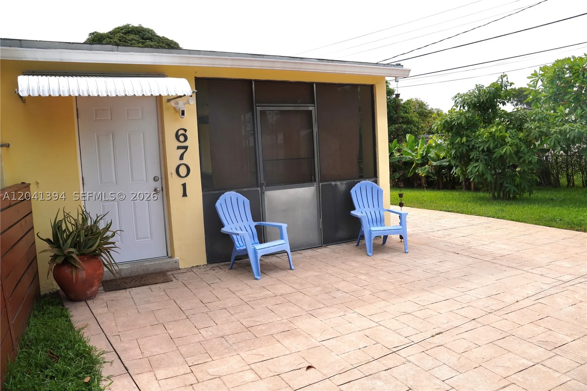 6701 Harding Street Hollywood FL 33024