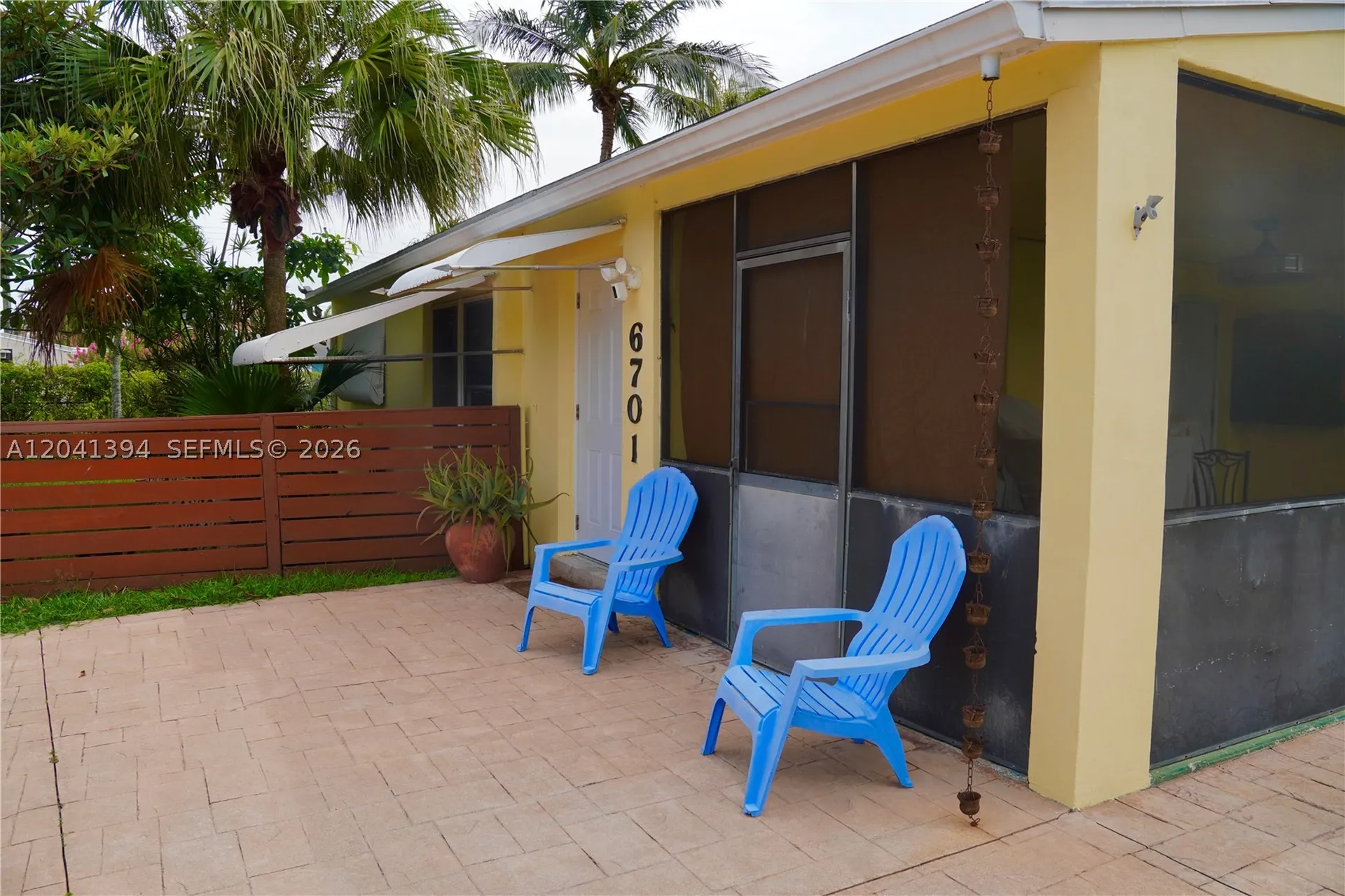 6701 Harding Street Hollywood FL 33024