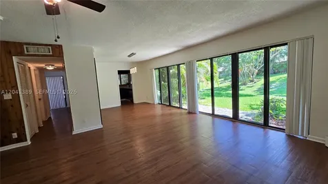 3412 Spring Bluff Place Lauderhill FL 33319