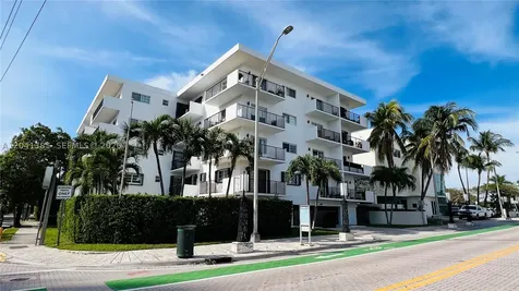 1900 Meridian Avenue Miami Beach FL 33139