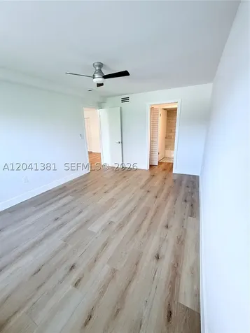 1900 Meridian Avenue Miami Beach FL 33139