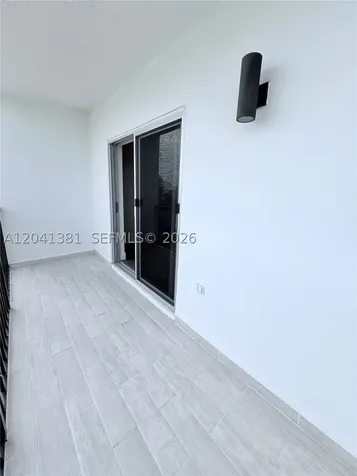 1900 Meridian Avenue Miami Beach FL 33139