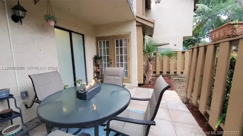 40 Wimbledon Lake Drive Plantation FL 33324