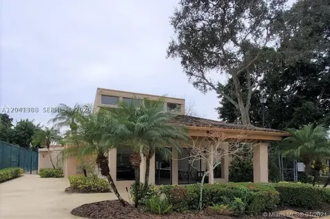 40 Wimbledon Lake Drive Plantation FL 33324