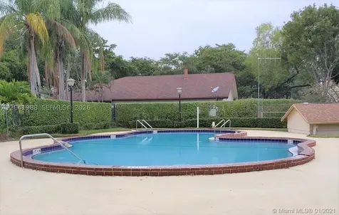 40 Wimbledon Lake Drive Plantation FL 33324