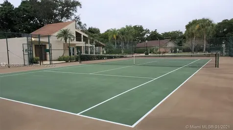 40 Wimbledon Lake Drive Plantation FL 33324