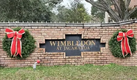 40 Wimbledon Lake Drive Plantation FL 33324