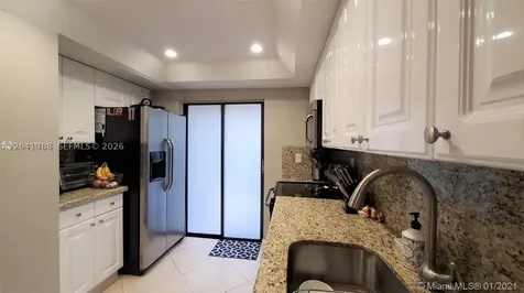 40 Wimbledon Lake Drive Plantation FL 33324