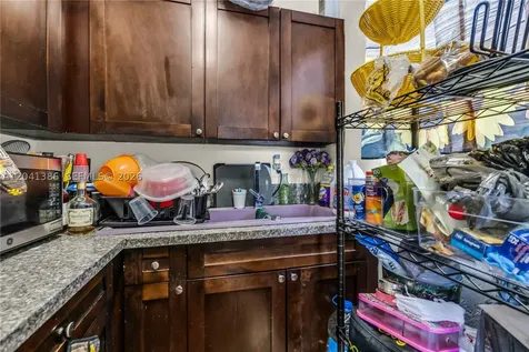 2910 NW 47th Street Miami FL 33142