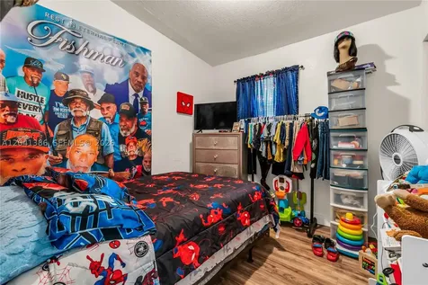 2910 NW 47th Street Miami FL 33142