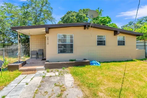 2910 NW 47th Street Miami FL 33142
