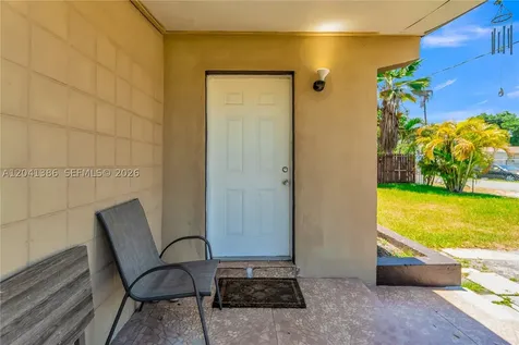 2910 NW 47th Street Miami FL 33142