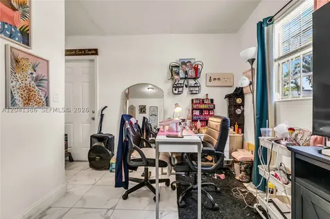 2910 NW 47th Street Miami FL 33142