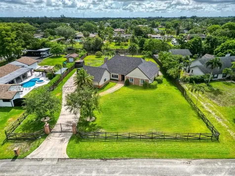 4920 SW 170th Avenue Southwest Ranches FL 33331