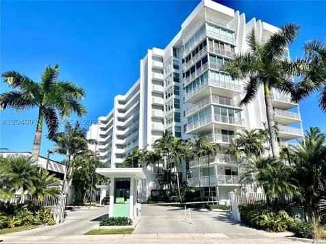 607 Ocean Drive Key Biscayne FL 33149