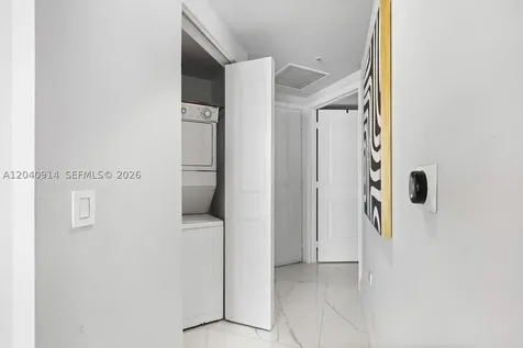480 NE 30th Street Miami FL 33137