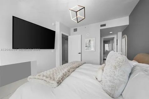 480 NE 30th Street Miami FL 33137