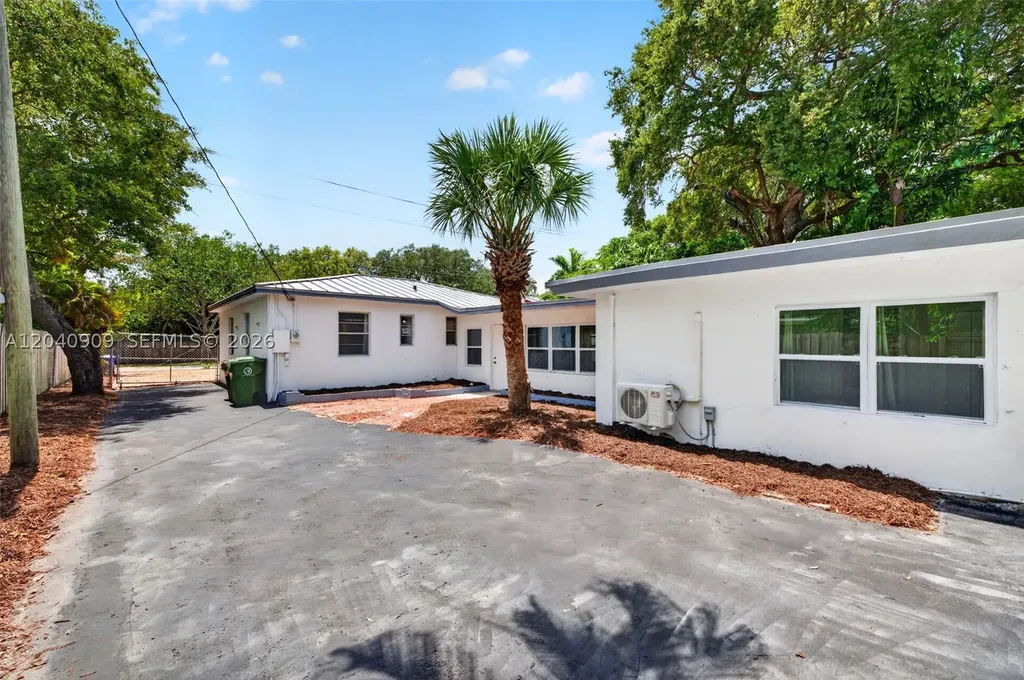1836 SW 9th Avenue Fort Lauderdale FL 33315