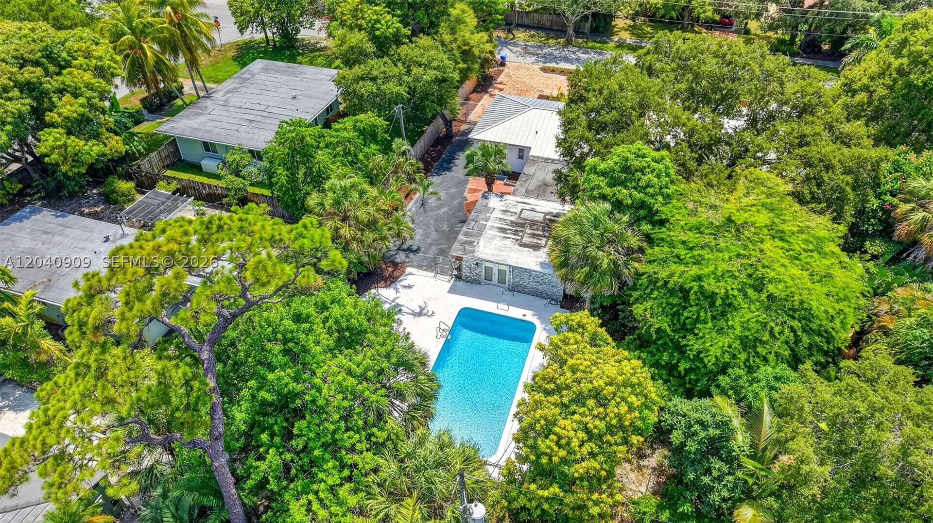 1836 SW 9th Avenue Fort Lauderdale FL 33315