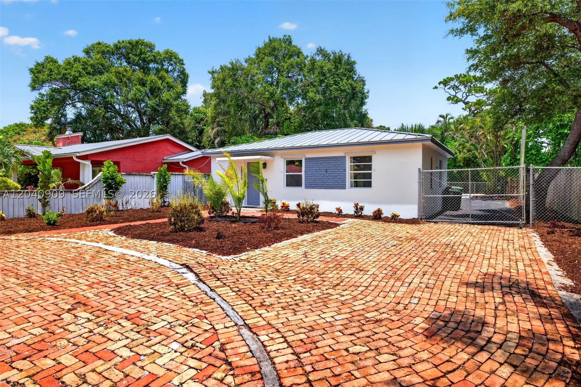 1836 SW 9th Avenue Fort Lauderdale FL 33315