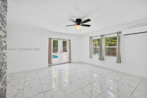 1836 SW 9th Avenue Fort Lauderdale FL 33315